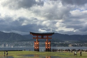 【旅行】広島で「感動」を盛りだくさん！神の島「宮島(厳島)」は必見。関西から広島へ【レポート】
